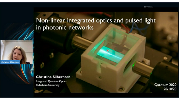 Non linear integrated quantum optics and pulsed light in photonic ...